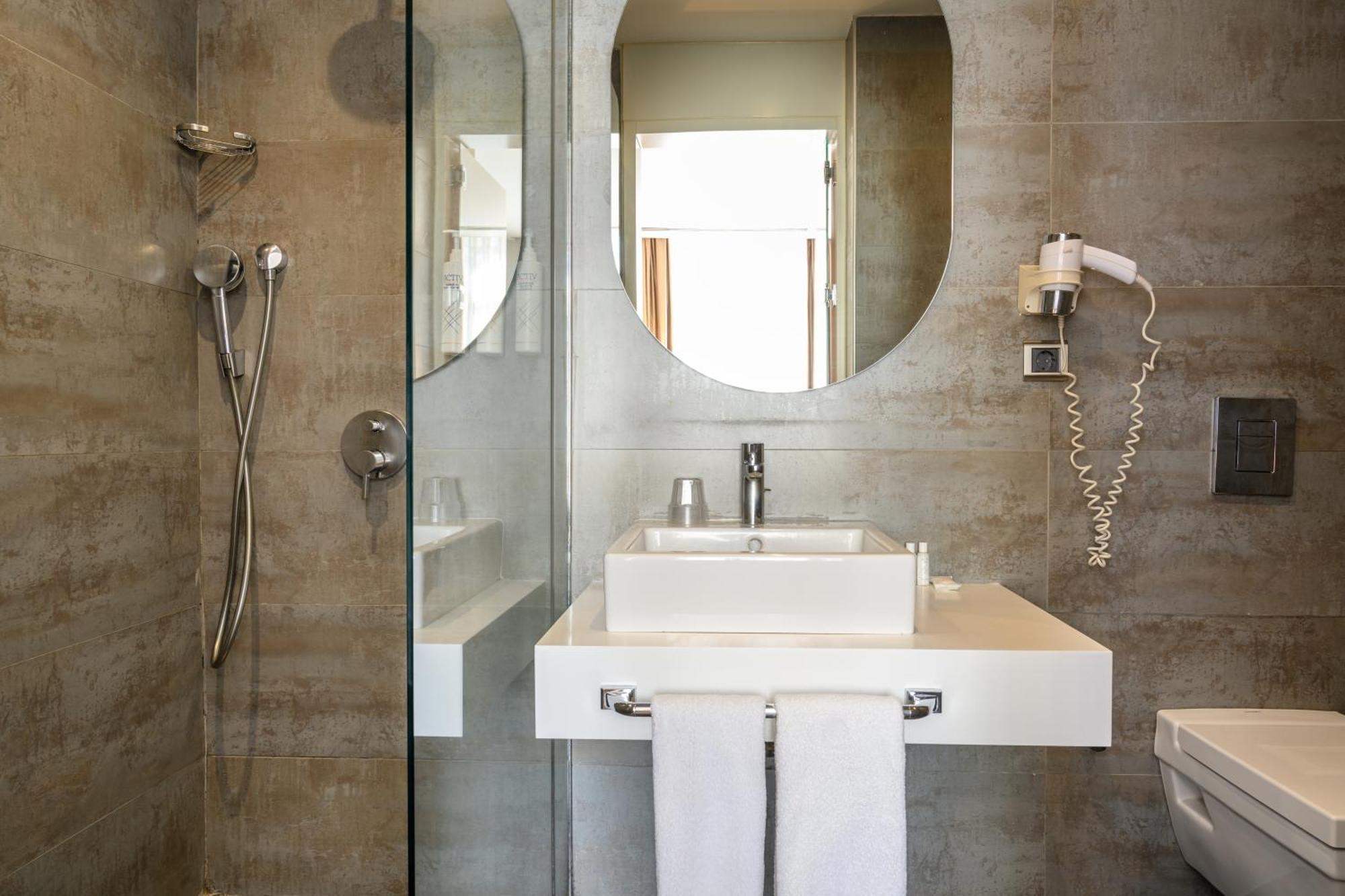 Four Points Flex By Sheraton Istanbul Taksim Square Exterior foto