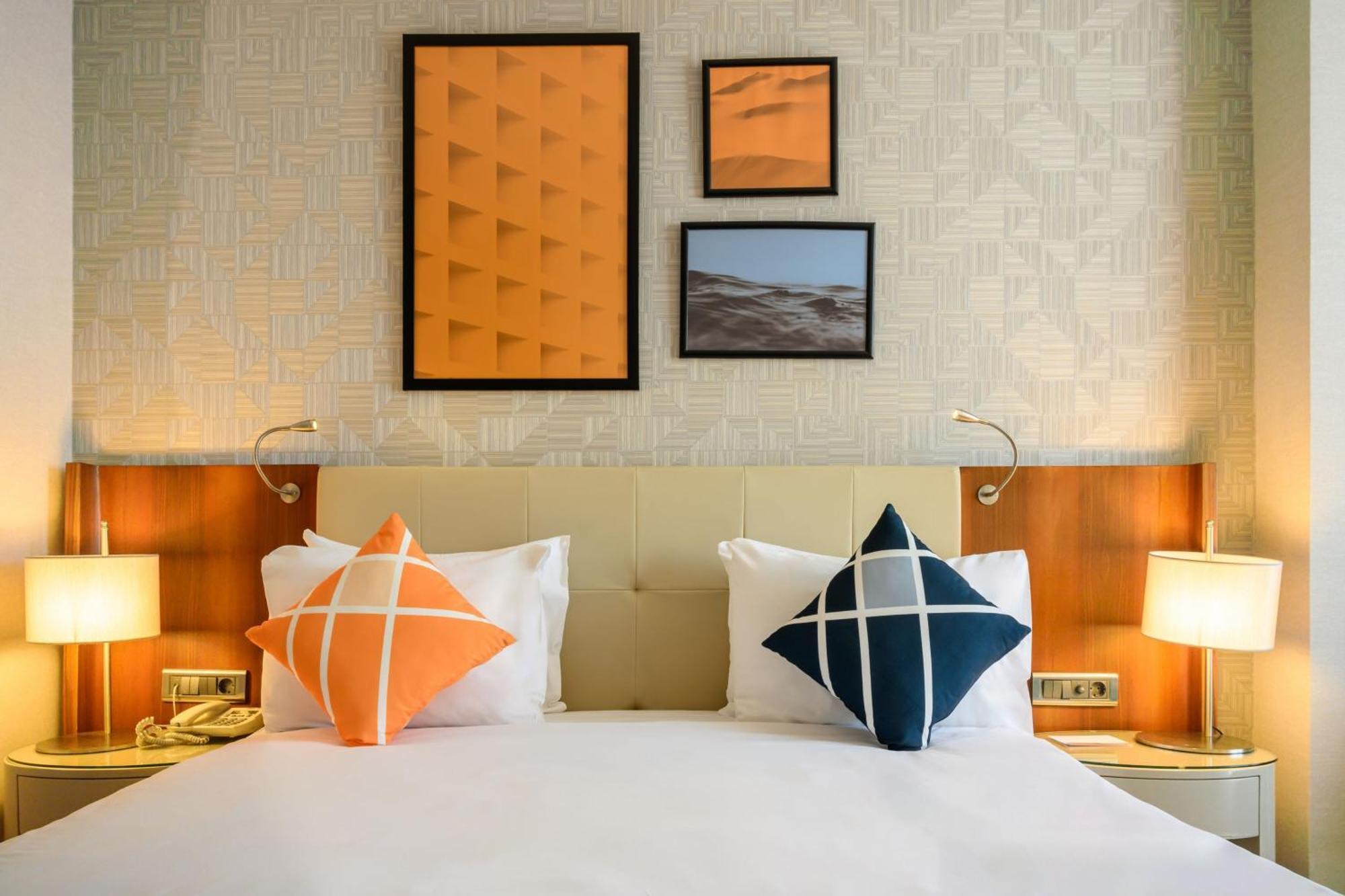 Four Points Flex By Sheraton Istanbul Taksim Square Exterior foto